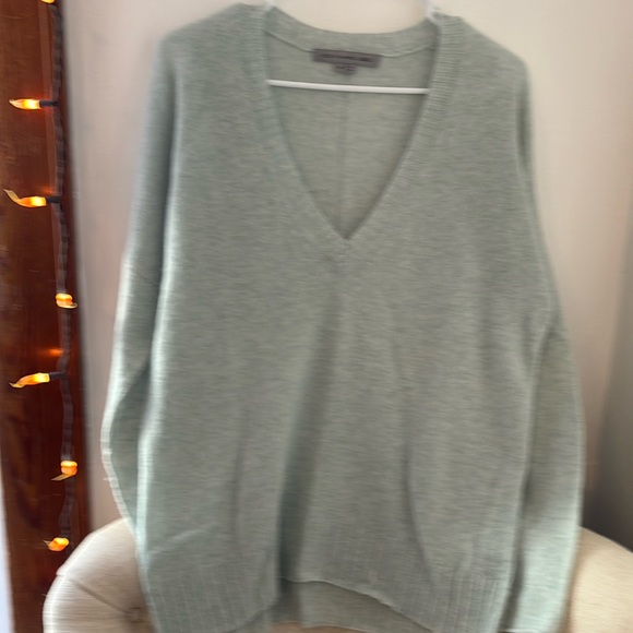 360 Cashmere Sweaters - 360 cashmere v neck oversized sweater 100% cashmere